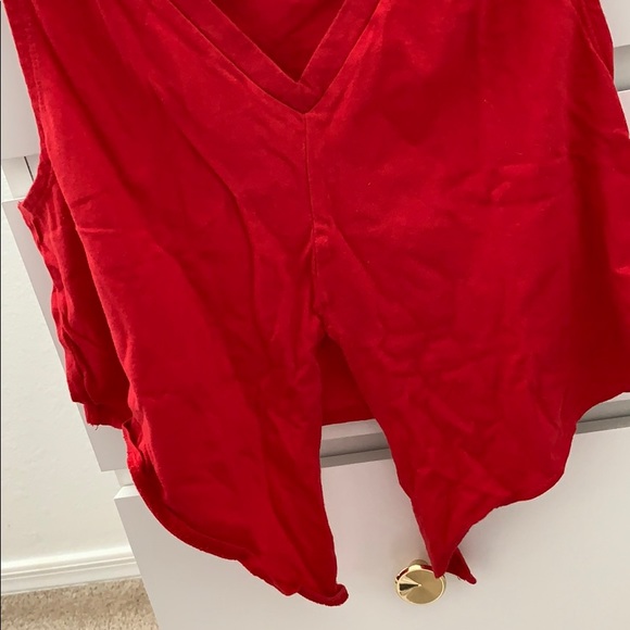 Top - Picture 2 of 2